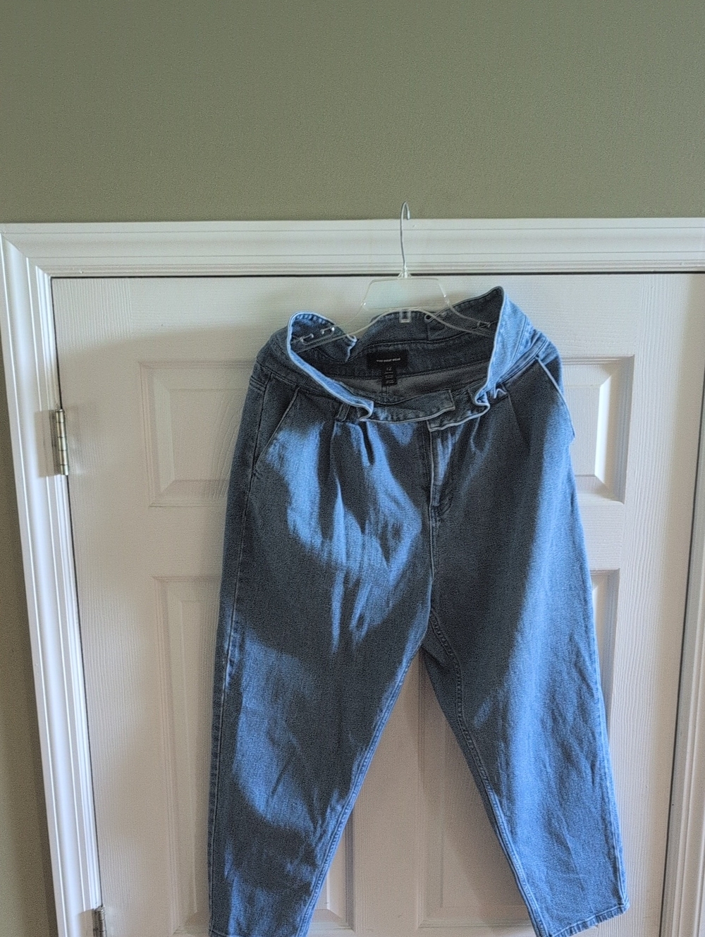 Women's  Blue Denim Jeans - Classic Fit